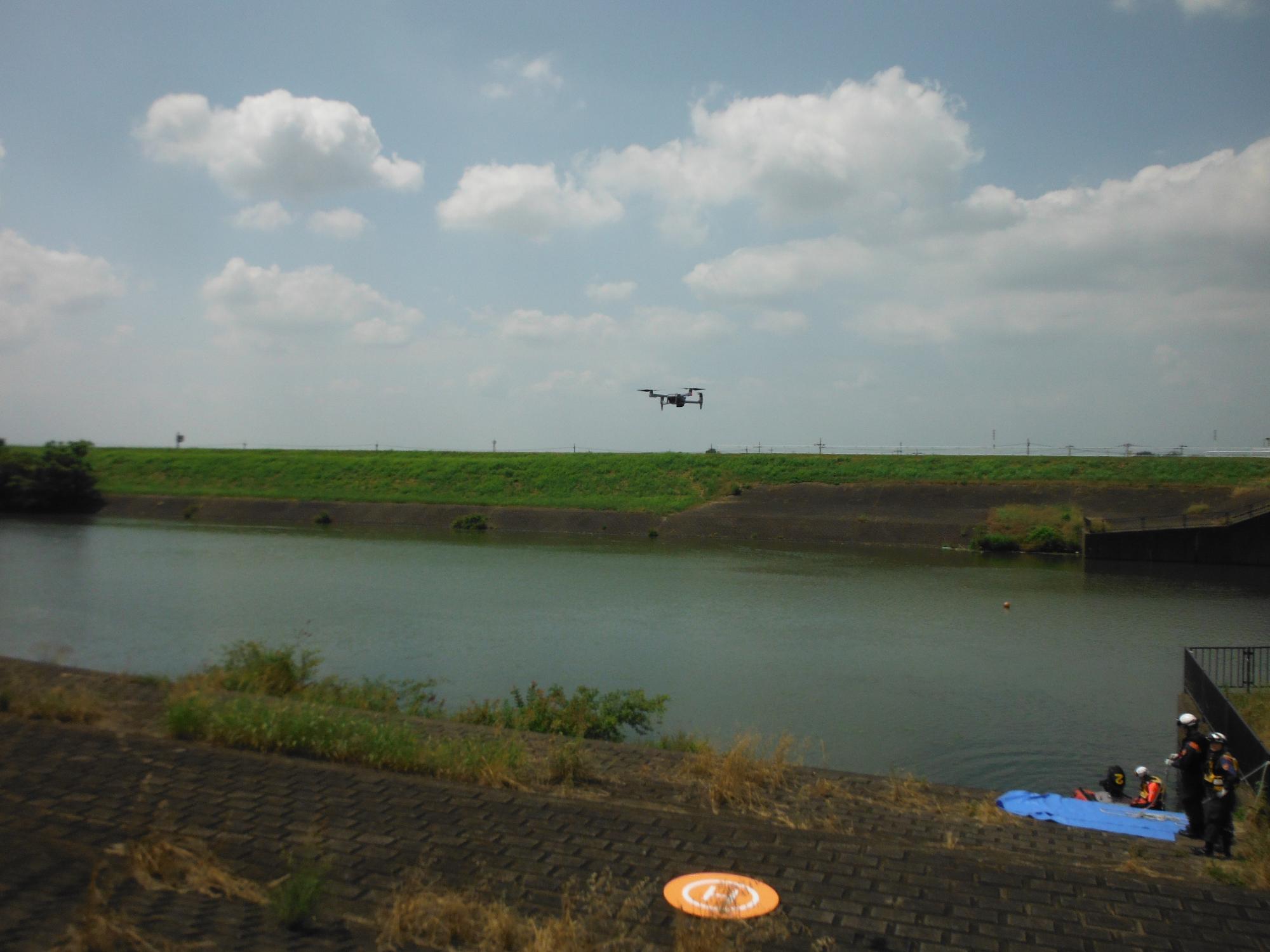 無人航空機（ドローン）による上空検索