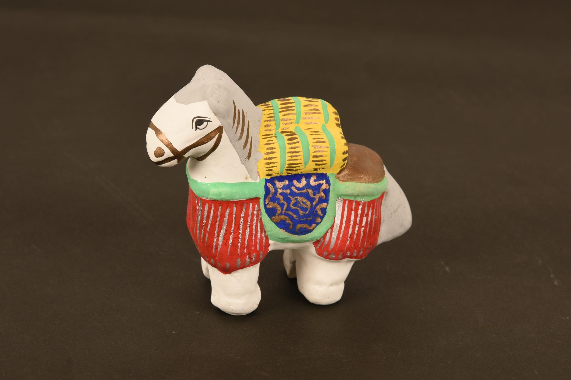 起土人形「俵馬」