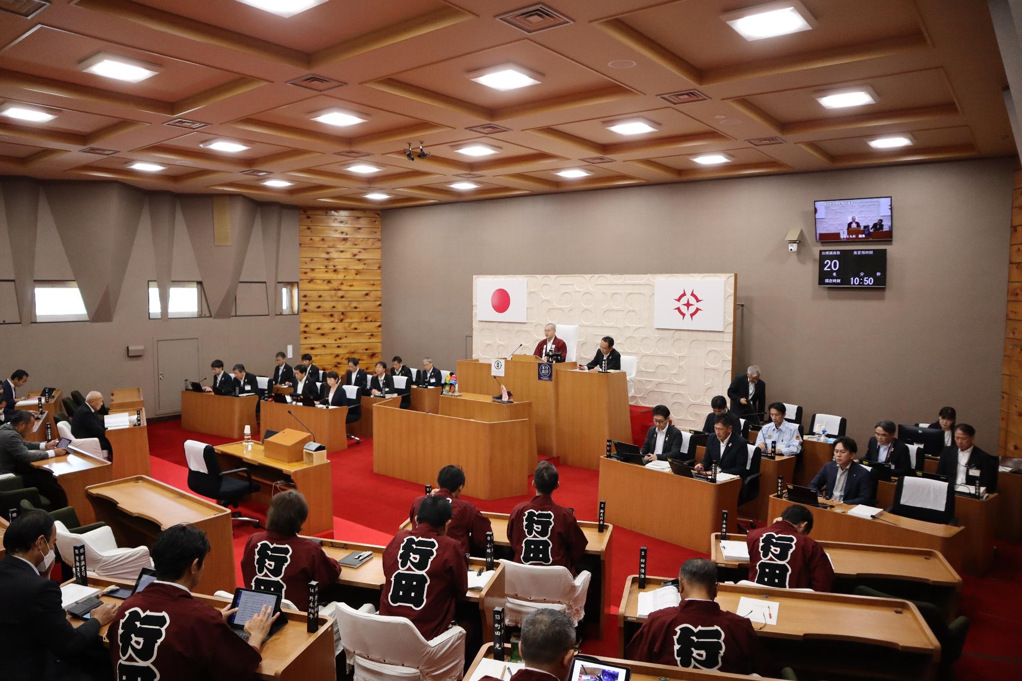 令和7年議場
